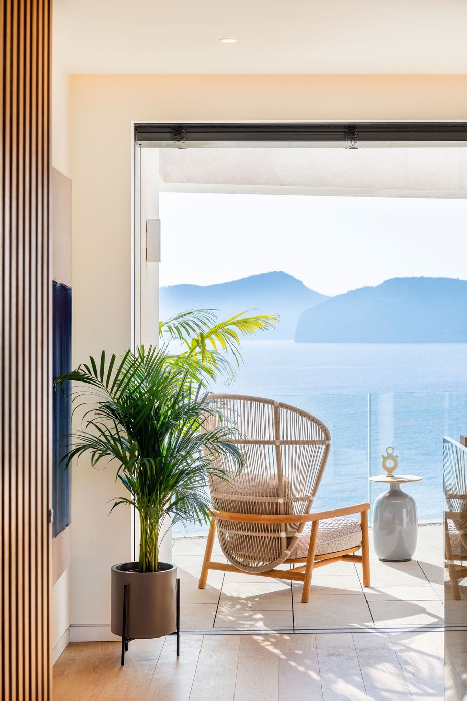 Furnishings and Interior Design Projects - Espacio Home Design