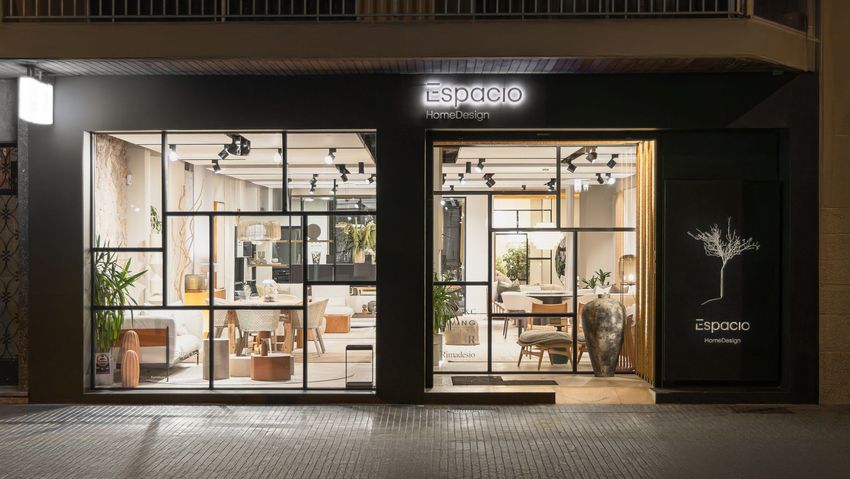 <b>Eusebi Estada</b> Espacio Home Design