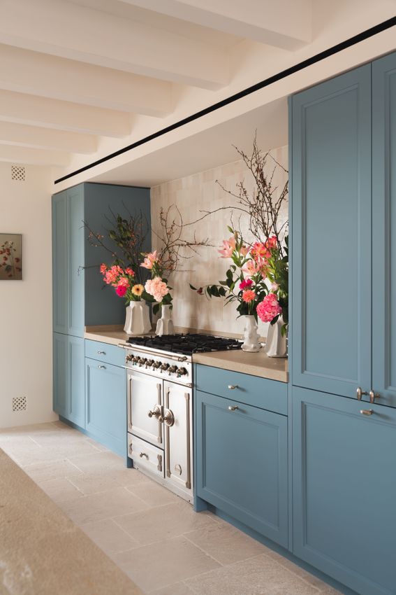  Espacio Home Design